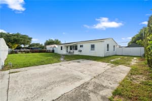 16110 28th Pl , Miami Gardens, FL 33054 - MLS#A11993975