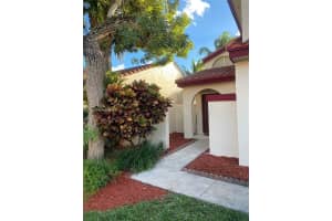18120 63rd Ct , Hialeah, FL 33015 - MLS#A11993979