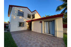 18120 63rd Ct , Hialeah, FL 33015 - MLS#A11993979
