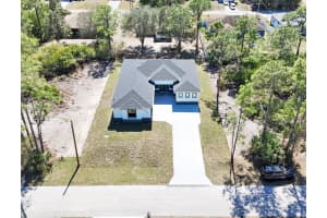 2915 49th St , Lehigh Acres, FL 33971 - MLS#A11993992