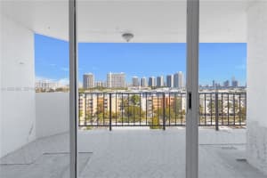 MLS# A11993995, North Miami Beach, Florida 33160