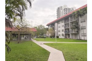 8101 72nd Ave , Miami, FL 33143 - MLS#A11994020