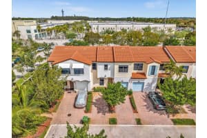 20973 Nw 1st Dr Pembroke Pines, FL 33029 - MLS#A11994028