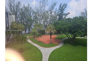 10000 NW 80th Ct APT 2415, Miami Lakes, FL 33016, - MLS#A11994039