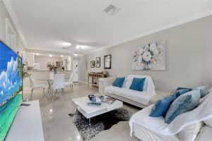 1001 45th St , Deerfield Beach, FL 33064 - MLS#A11994042