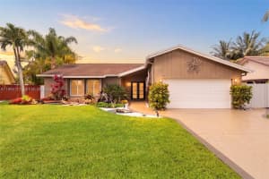 10227 SW 49th Ct, Cooper City, FL 33328, - MLS#A11994111