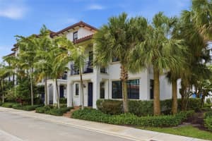 11652 Sw 13th Ct Pembroke Pines, FL 33025 - MLS#A11994113