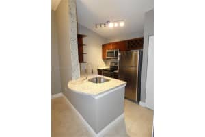 2851 N Oakland Forest Dr APT 309, Oakland Park, FL 33309, - MLS#A11994120