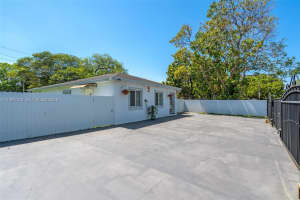 2346 81st Ter , Miami, FL 33147 - MLS#A11994123