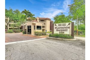 10401 Broward Blvd , Plantation, FL 33324 - MLS#A11994143