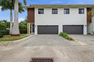 3242 Sw 44th St, Dania Beach