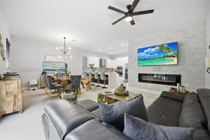 3242 44th St , Dania Beach, FL 33312 - MLS#A11994210