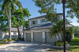 910 Sunflower Cir , Weston, FL 33327 - MLS#A11994222