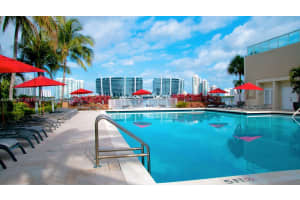 18100 Bay Rd , Sunny Isles Beach, FL 33160 - MLS#A11994223