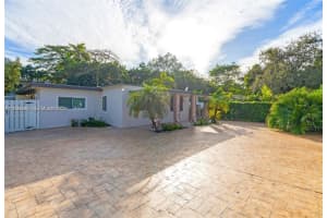 3800 Charles Ter, Miami