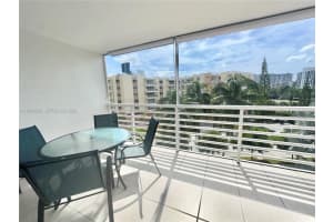 17801 Bay Rd , Sunny Isles Beach, FL 33160 - MLS#A11994266
