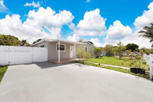 580 Nw 189th Ter Miami Gardens, FL 33169 - MLS#A11994268