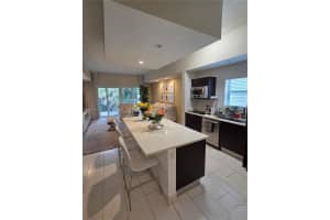 5300 Nw 87th Ave 416 Doral, FL 33178 - MLS#A11994278