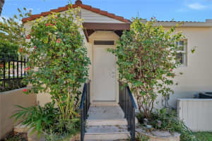 814 Lenox Ave , Miami Beach, FL 33139 - MLS#A11994299