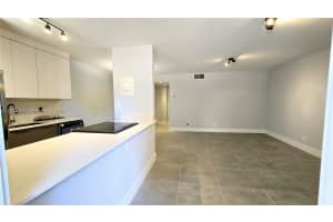 1811 Jefferson St , Hollywood, FL 33020 - MLS#A11994301