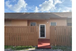 6702 190th St , Hialeah, FL 33015 - MLS#A11994303