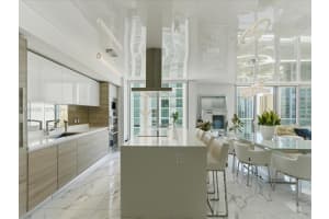 330 Sunny Isles Blvd 5-1508 Sunny Isles Beach, FL 33160 - MLS#A11994326