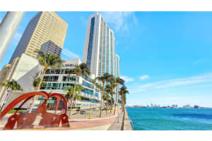 335 S Biscayne Blvd 2905, Miami