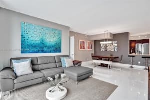 325 S Biscayne Blvd #2519, Miami, FL 33131, - MLS#A11994344