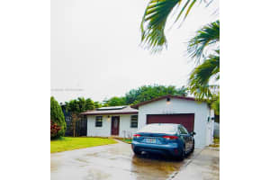 5632 Sw 19th St, West Park