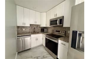 488 NE 18th Ave APT 103, Homestead, FL 33033, - MLS#A11994433