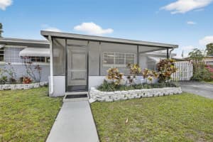 6842 Nw 15th St Plantation, FL 33313 - MLS#A11994437