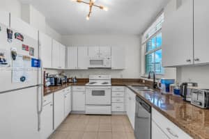 1250 Miami Avenue, Miami, FL 33130 - MLS#A11994438