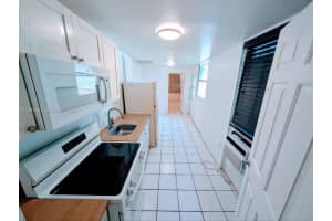 1825 Harding St , Hollywood, FL 33020 - MLS#A11994445