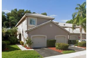 2050 Madeira Dr, Weston