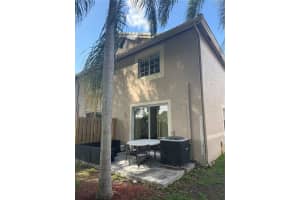 2050 Madeira Dr , Weston, FL 33327 - MLS#A11994458