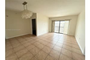 4242 2nd St , Miami, FL 33126 - MLS#A11994469