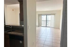 4242 2nd St , Miami, FL 33126 - MLS#A11994469