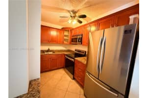 200 Birch Rd , Fort Lauderdale, FL 33316 - MLS#A11994477