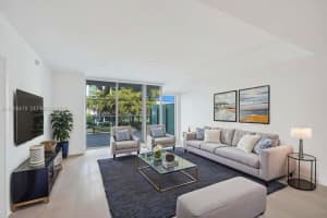 9221 Bay Harbor Dr , Bay Harbor Islands, FL 33154 - MLS#A11994478