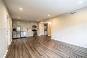 2400 26th St , Fort Lauderdale, FL 33305 - MLS#A11994484