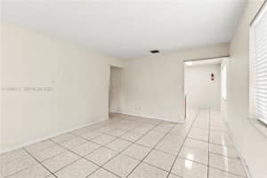 6121 40th Ct , Miramar, FL 33023 - MLS#A11994511