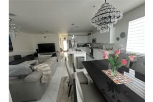 8001 NW 41st St f 113, Doral, FL 33166, - MLS#A11994512