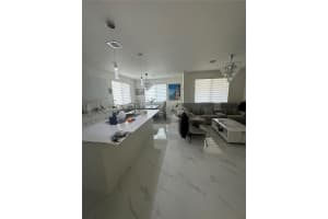 8001 NW 41st St f 113, Doral, FL 33166, - MLS#A11994512