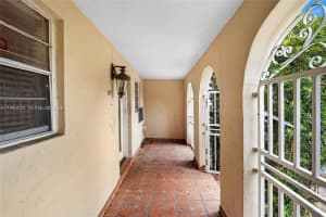 7205 2nd Ln , Hialeah, FL 33014 - MLS#A11994524