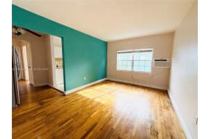 555 16th Ave , Miami, FL 33135 - MLS#A11994540