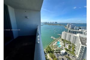 1330 West Ave 3305, Miami Beach