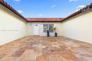 5730 199th St , Hialeah, FL 33015 - MLS#A11994572
