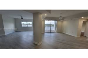 10730 66th St , Doral, FL 33178 - MLS#A11994573