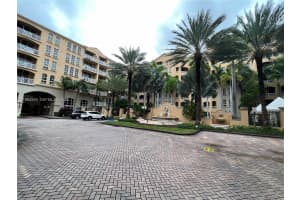 3001 Ne 185th St 122 Aventura, FL 33180 - MLS#A11994589