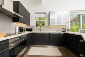 361 Jefferson Ave , Miami Beach, FL 33139 - MLS#A11994630